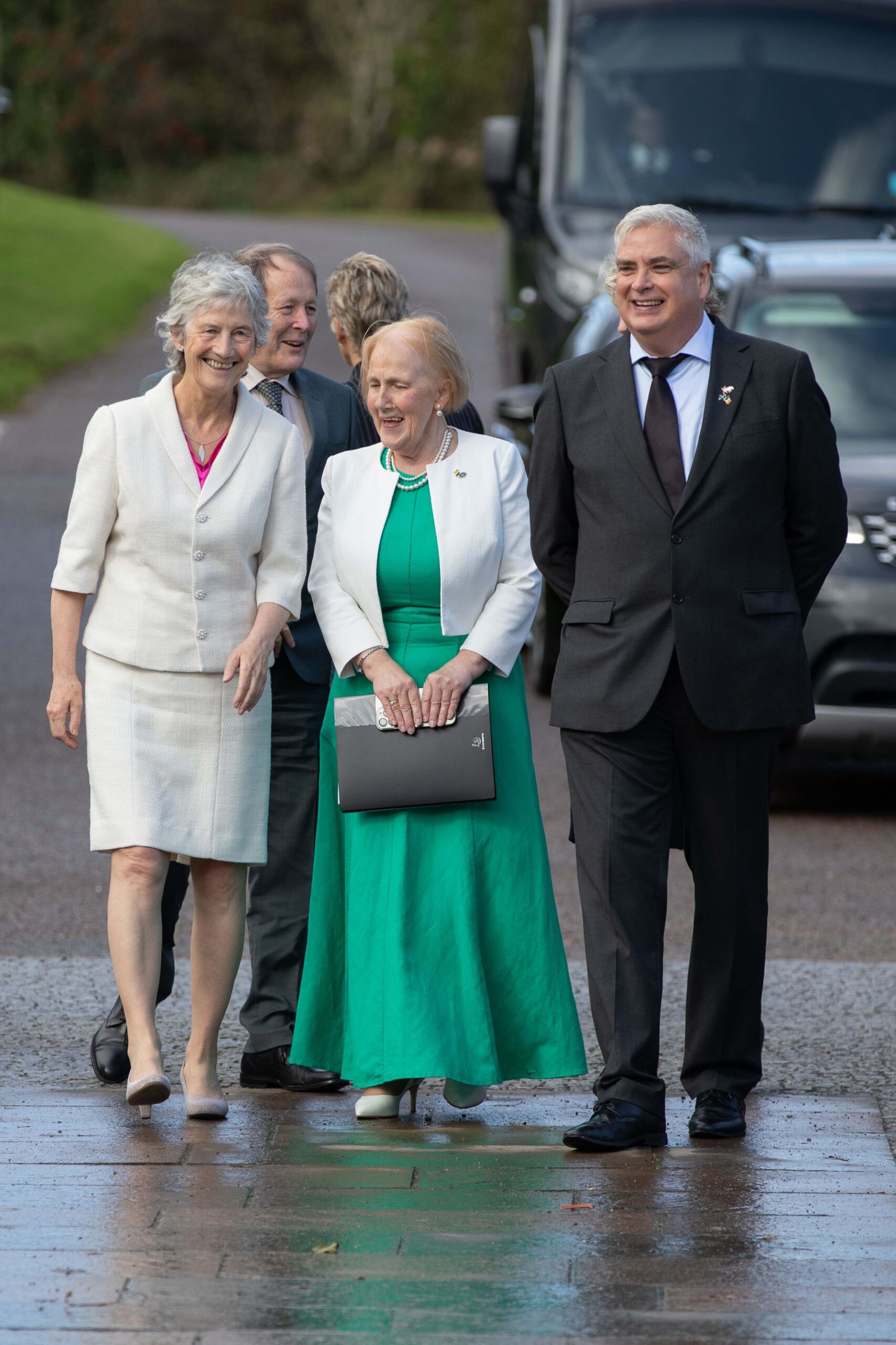 Ceann-suidhe na h-Èireann, Catherine Connolly, Prionnsapal Sabhal Mòr Ostaig - Gillian Rothach agus Cathraiche Bòrd an t-Sabhal - Aonghas MacAonghas