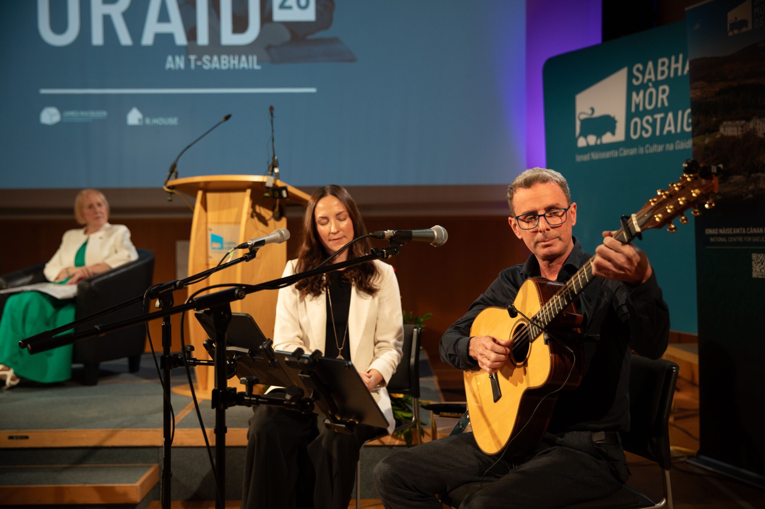 Julie Fowlis agus Éamon Doorley