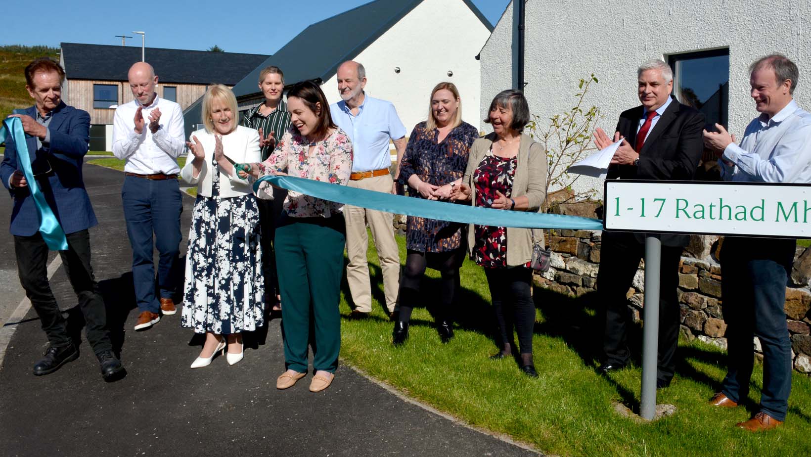 FOSGLADH TAIGHEADAS ÙR NA CILLE BIGE
